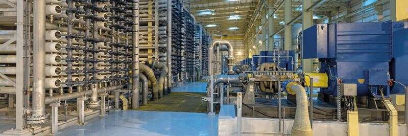The Al Khafji desalination plant in Saudi Arabia is one of the world’s first large-scale, solar-powered desalination plants, which uses reverse osmosis to produce 60,000 m³ of fresh water per day. 